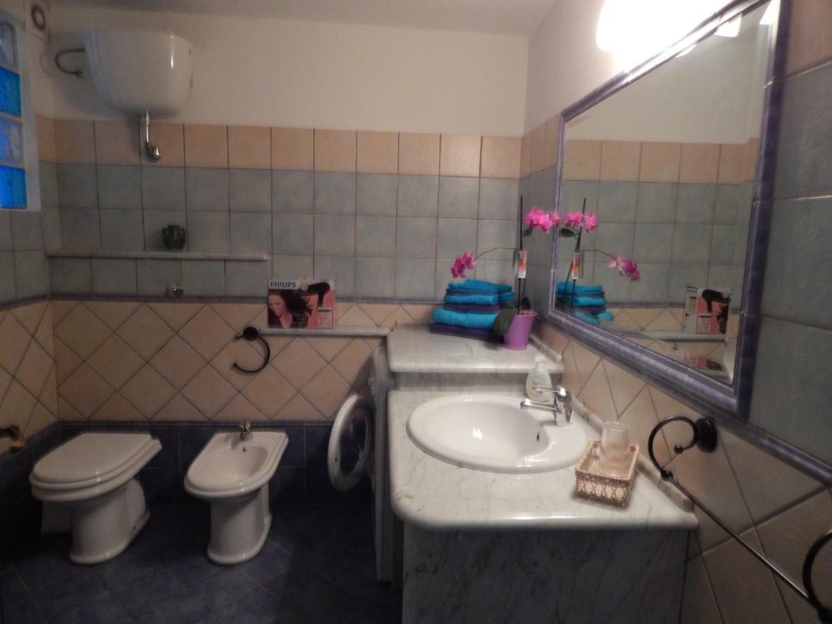 Casa Vacanze Laura Tortolì Eksteriør bilde